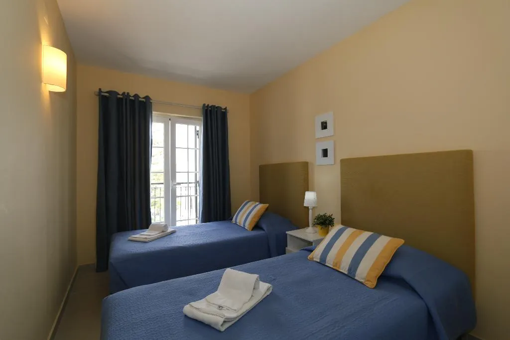 APARTMENT THREE BEDROOMS Room, Apartamentos The Old Village by Village 4u, Algarve