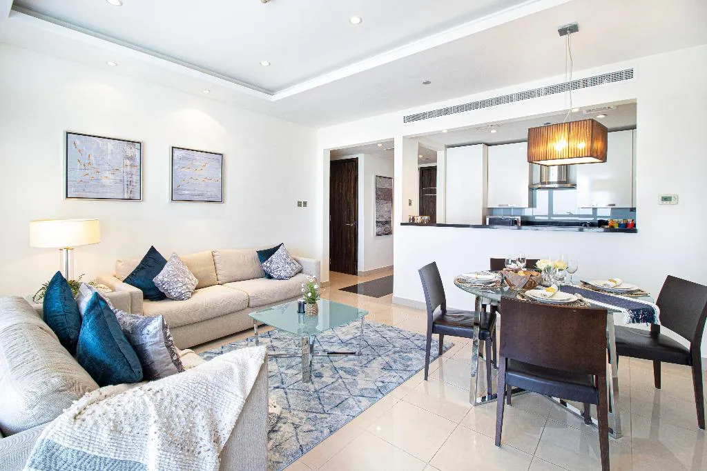 APARTMENT ONE BEDROOM WITH VIEWS Room, Songs Of The Lake By Lagom In Bonnington Tower, Dubai
