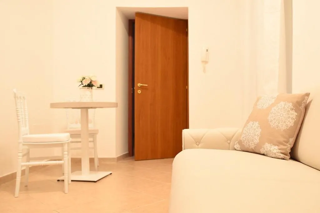 Room, B&B Bonne Suites, Naples