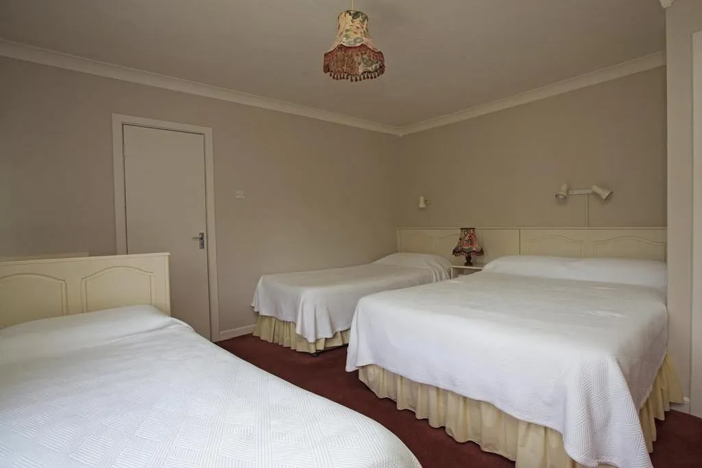 Room, Ard Na Greine, Cork