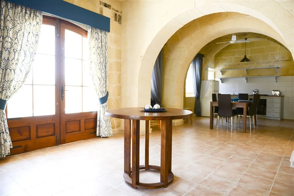 Lobby, Ta Girardu, Gozo