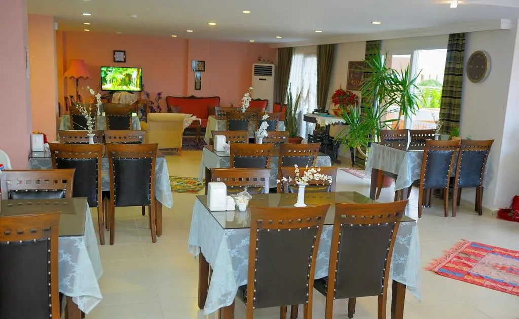 Restaurant, Twins Hotel, Izmir