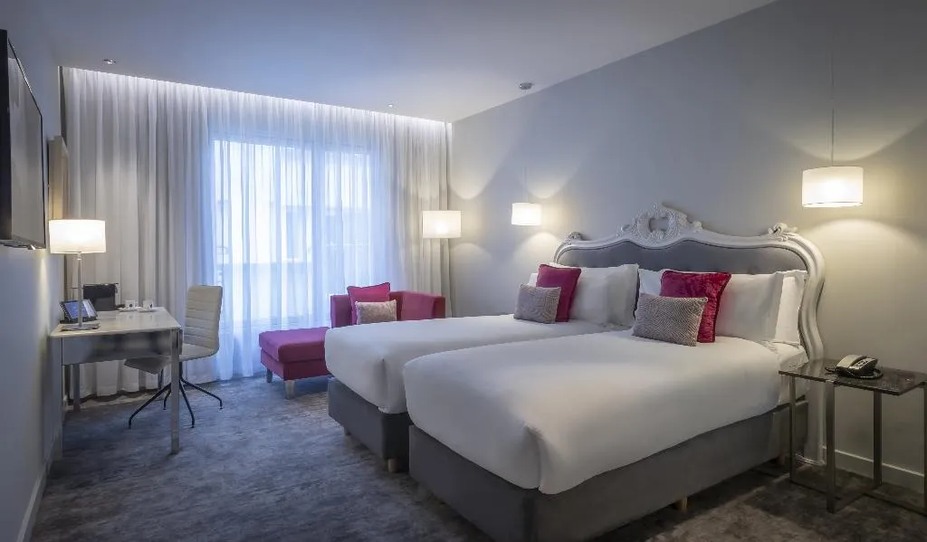 TWIN DELUXE Room, The Morgan Hotel, Dublin