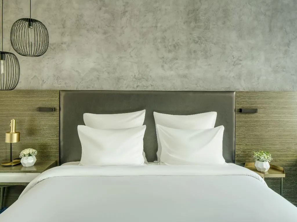 Room, Pullman Sharjah, Dubai