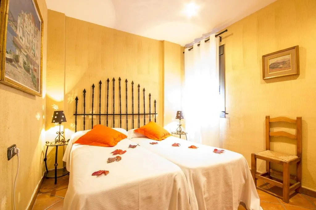 Room, Hotel Rural Sierra Tejeda, Andalucia