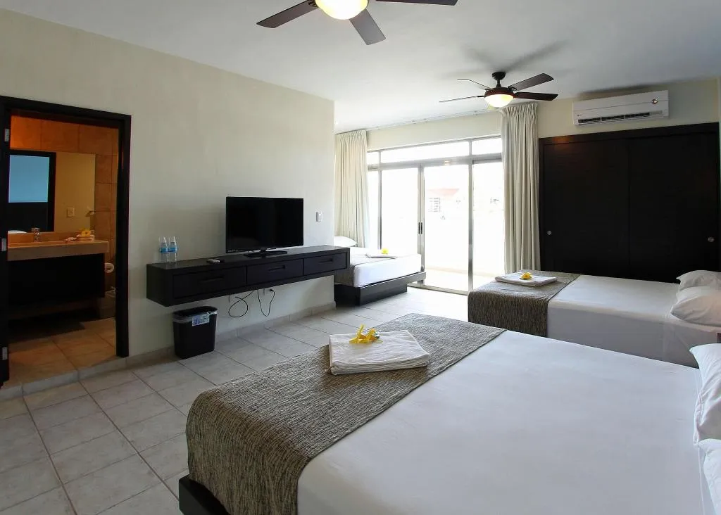 Room, Hotel Angelo's, Playa Del Carmen