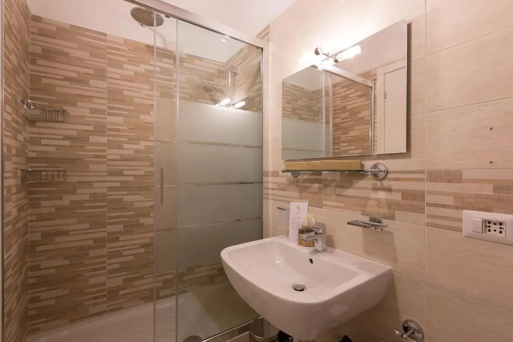 Room, La Corte Antica Hotel Milano, Milan
