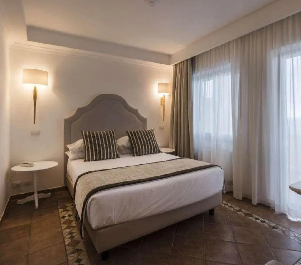 Room, Oasi Di Kufra, Rome