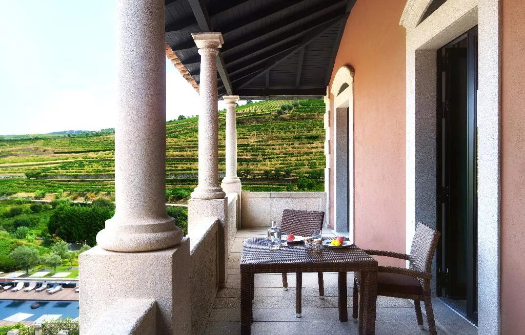 SUITE PRESTIGE Room, Six Senses Douro Valley, Porto