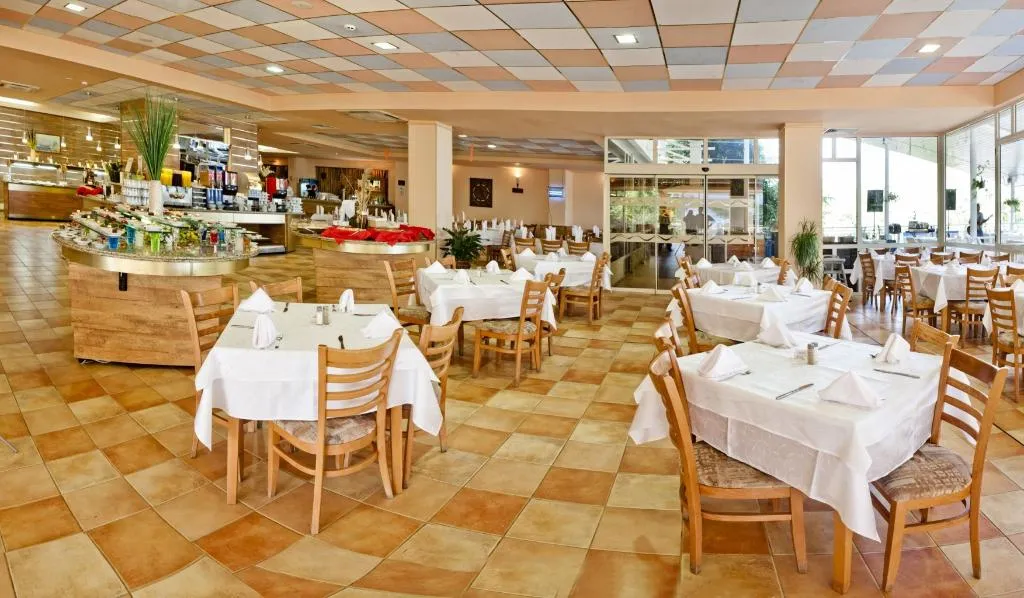 Restaurant, Sandy Beach, Varna