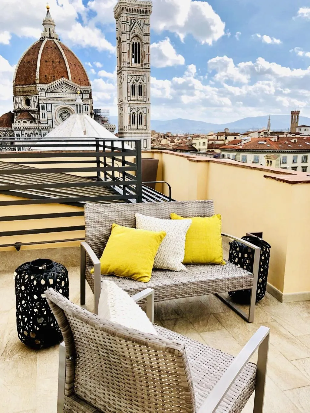 Room, Il Perseo, Florence