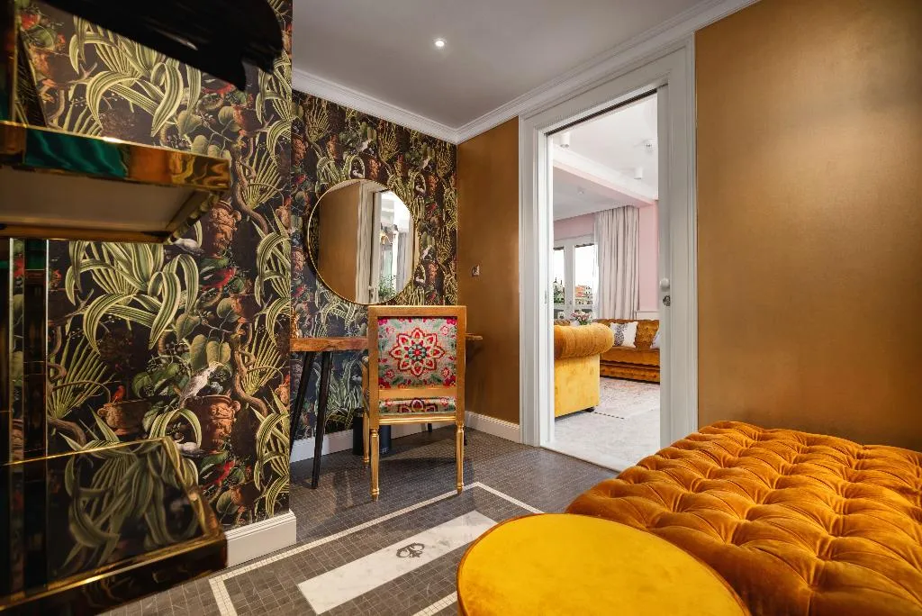 SUITE WITH BALCONY Room, Palace Elisabeth Hvar Hotel, Split