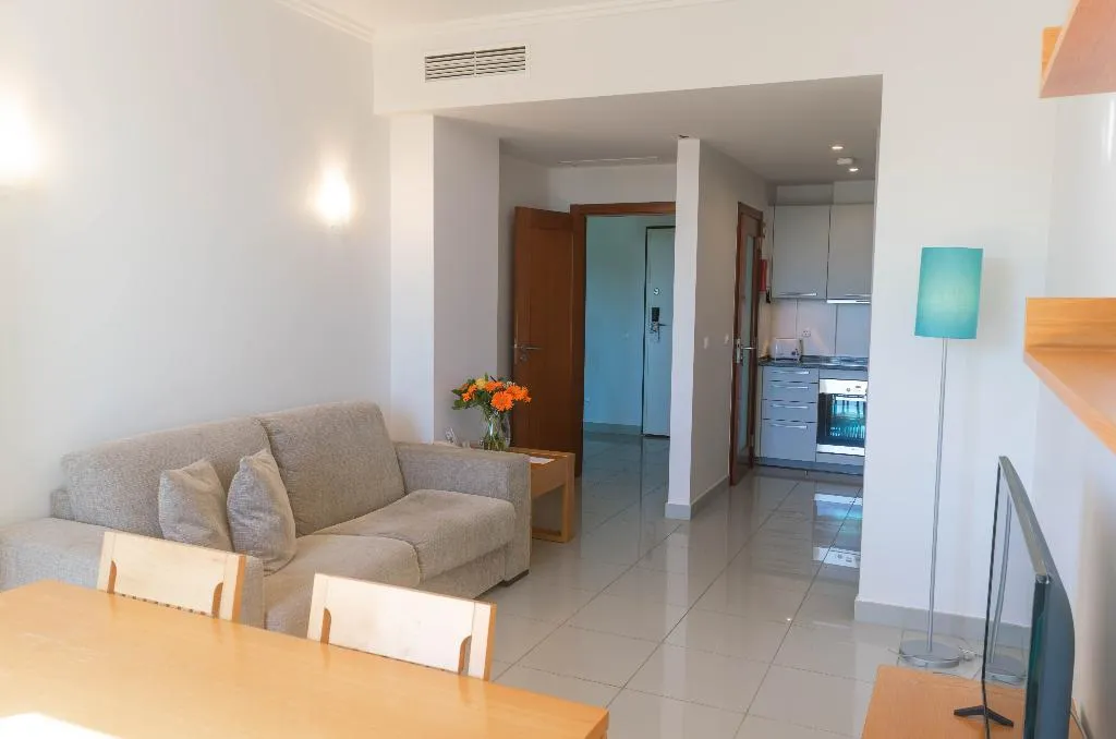 APARTMENT SEA VIEW ONE BEDROOM Room, Villadoris, Algarve