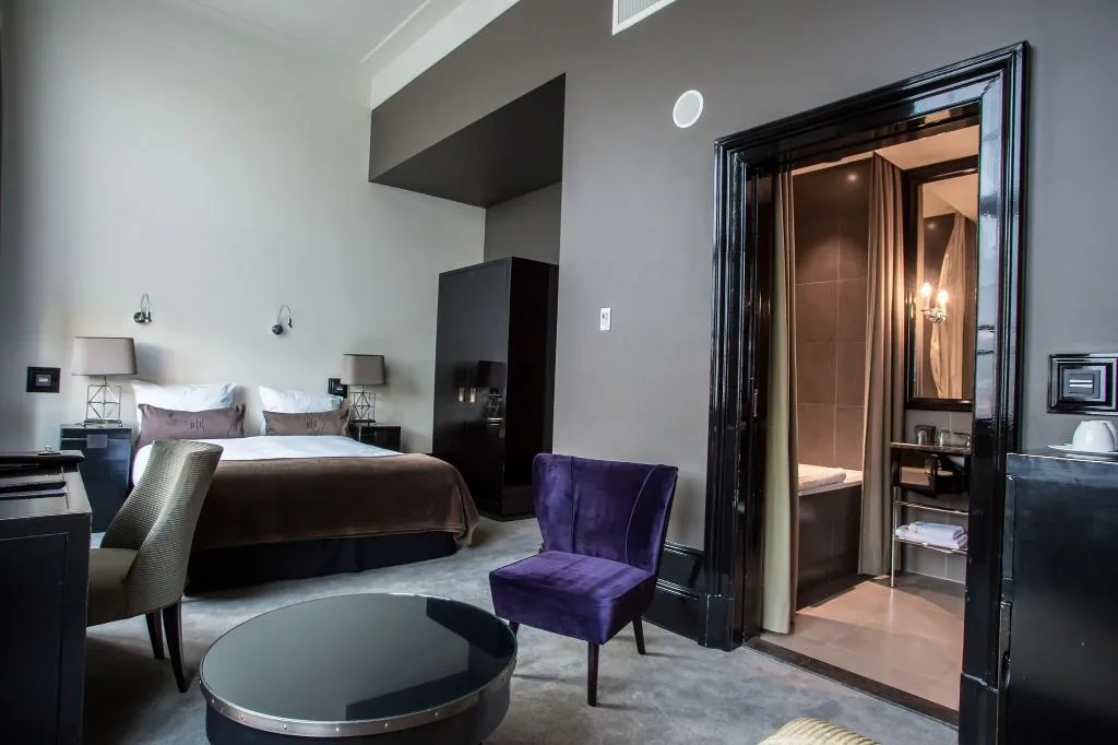 Room, College Hotel Amsterdam, Autograph Collection, Amsterdam