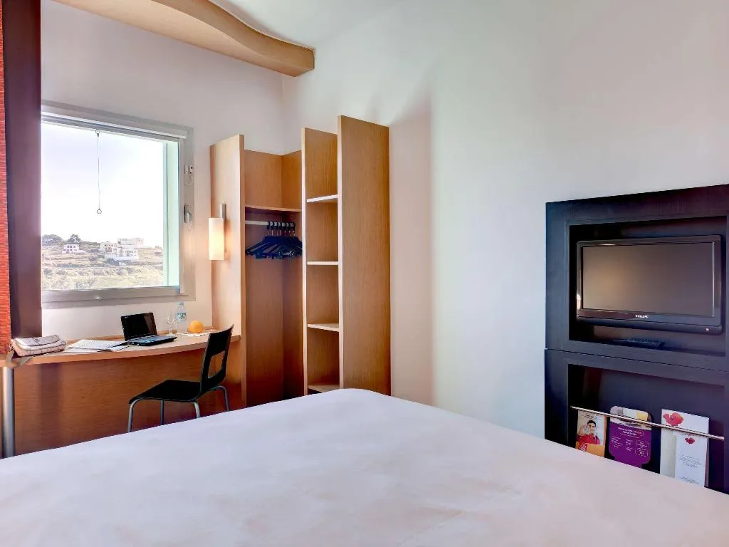DOUBLE WITH DOUBLE BED Room, ibis Tanger City Center, Tangier