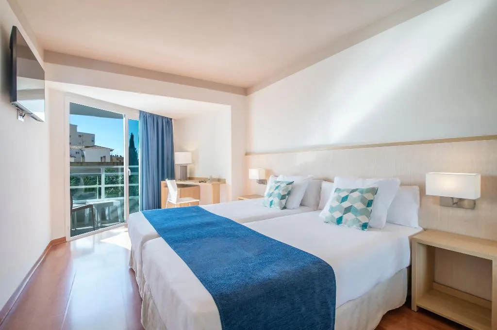 Double or Twin WITH BALCONY Room, Hotel Costa Malaga by Pierre & Vacances, Costa Del Sol