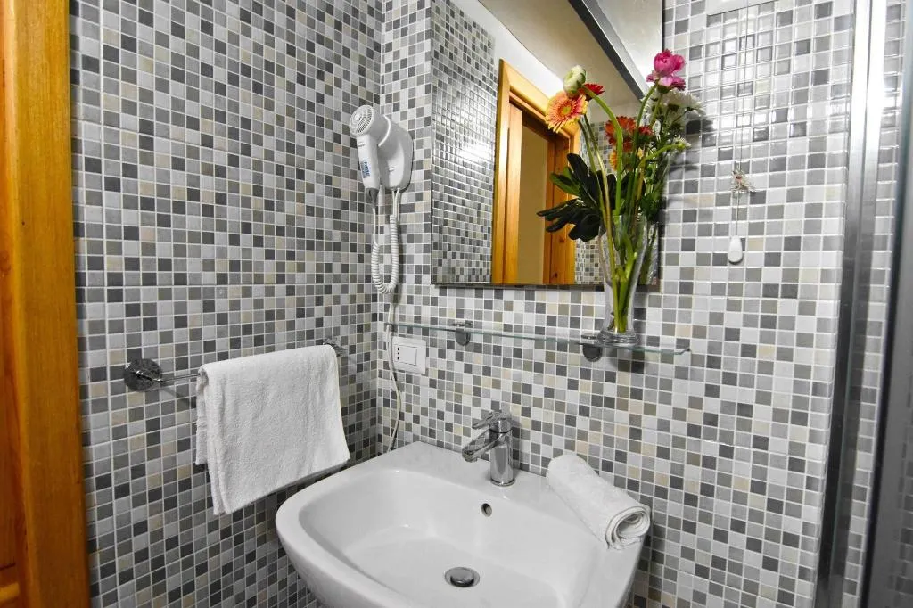 Room, Ninarella Bed&Breakfast, Naples