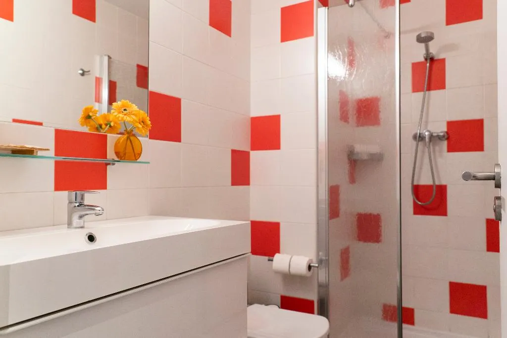 APARTMENT CAPACITY 2 ONE BEDROOM Room, Dailyflats Raval, Barcelona
