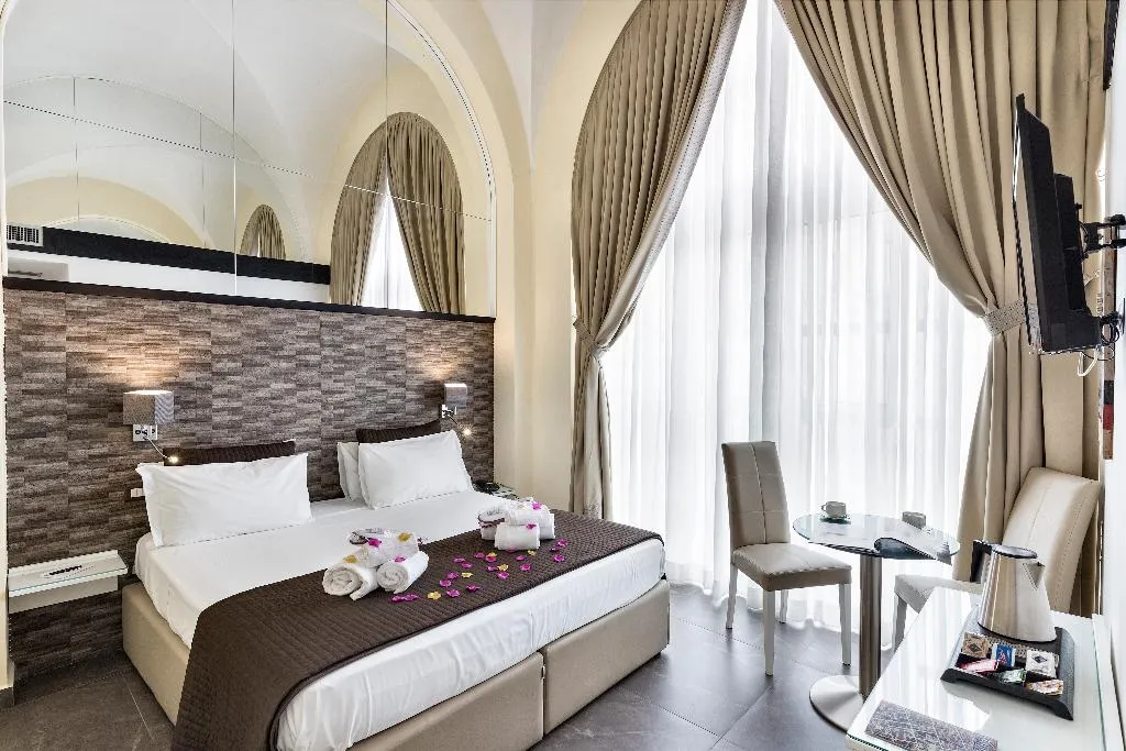 Room, Boutique Hotel Piazza Carità, Naples