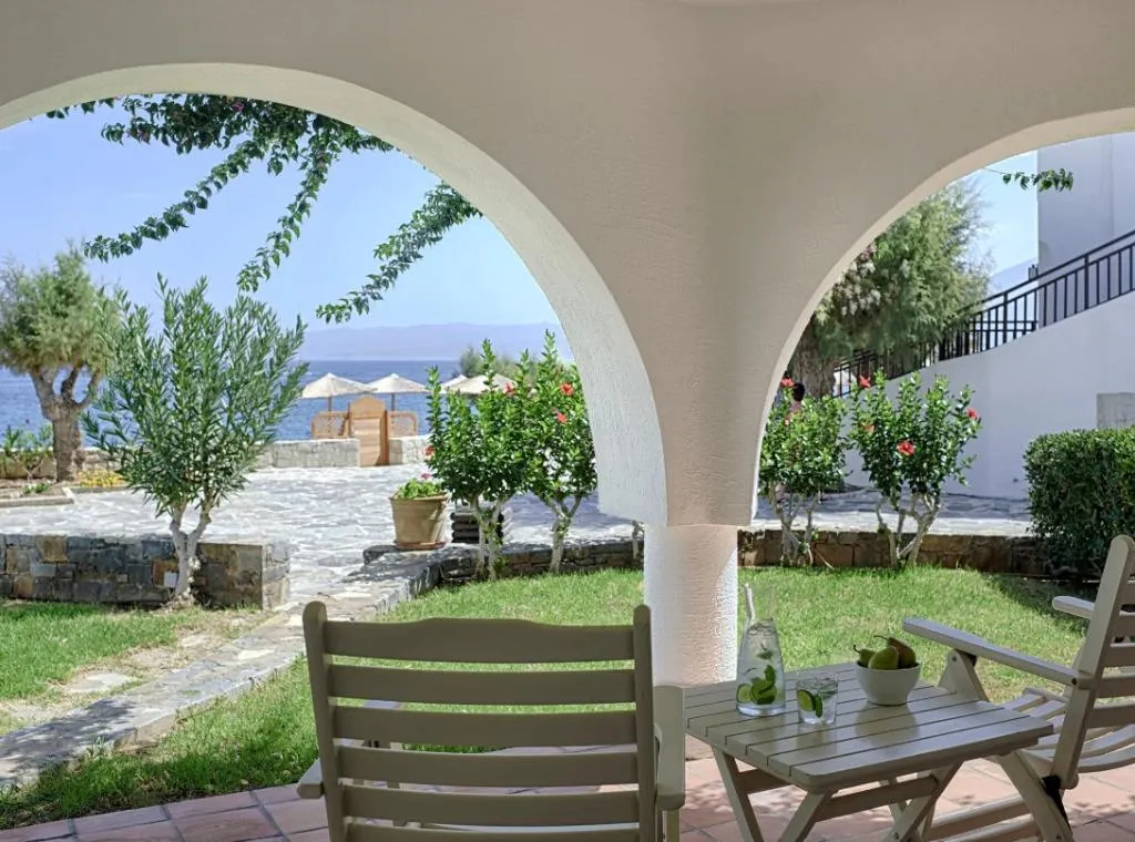 Double or Twin DELUXE SEA FRONT Room, Creta Maris Resort-All Inclusive, Crete