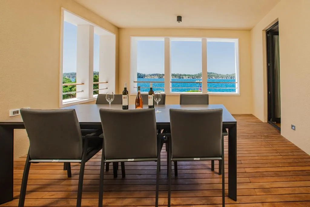 JUNIOR SUITE SEA VIEW Room, Armerun Heritage Hotel & Residences, Split