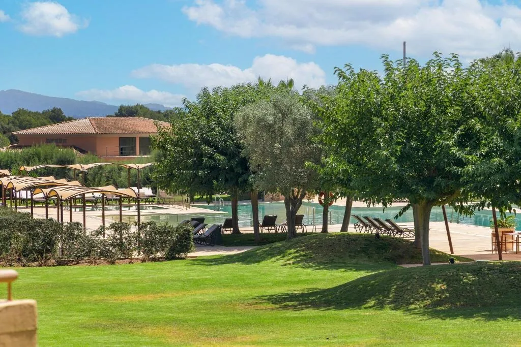 Sports and Entertainment, Son Antem, Majorca