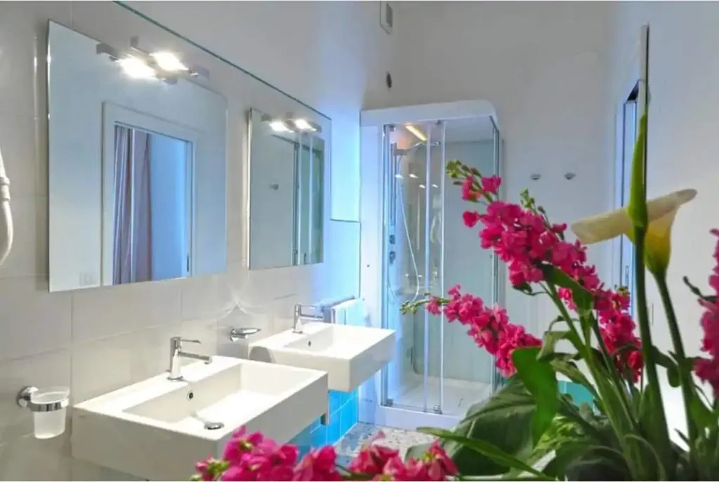 Room, Hotel Pellegrino, Naples