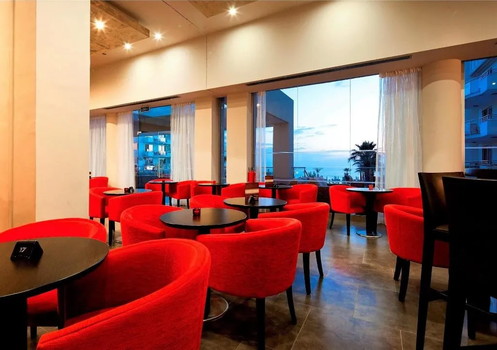 Bar, Blue Lagoon Kosher Hotel, Cyprus