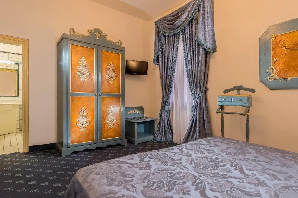 DOUBLE STANDARD Room, Giorgione Hotel, Venice