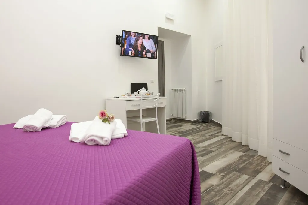 DOUBLE SINGLE USE STANDARD Room, Napoli Garibaldi Square, Naples