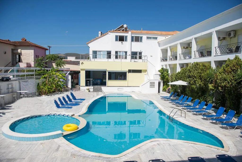 Sports and Entertainment, Mojo Hotel, Zante