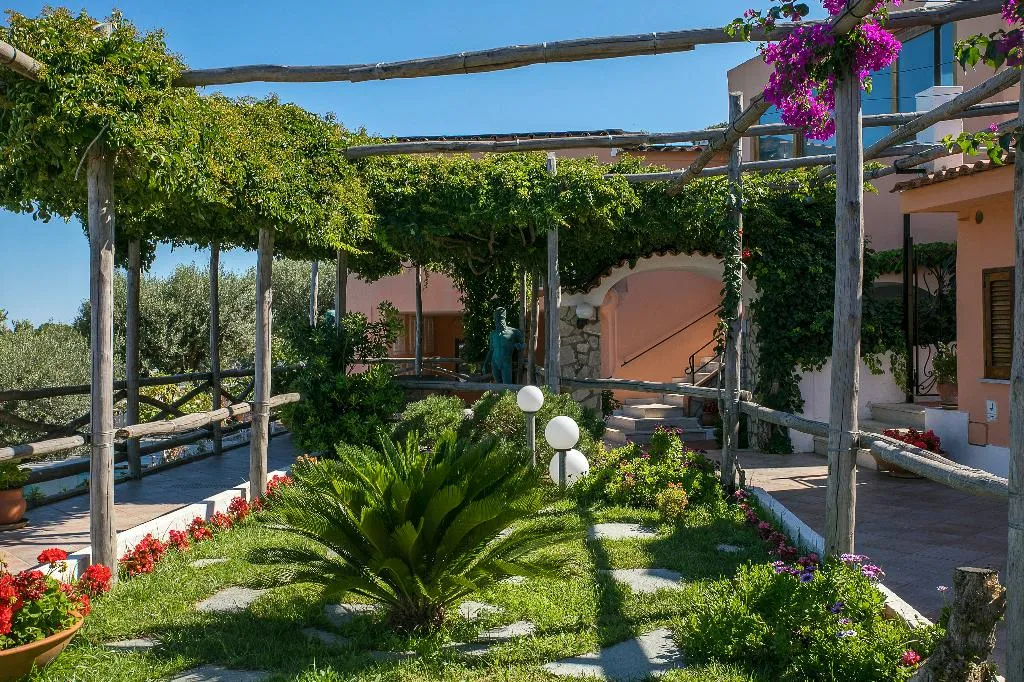 Terrace, Hotel Il Girasole, Naples