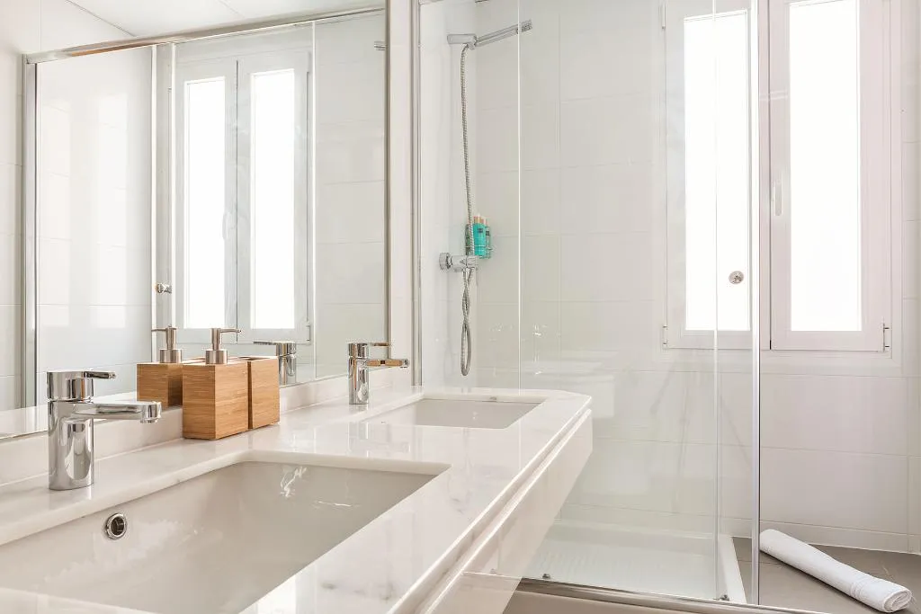 APARTMENT SUPERIOR TWO DOUBLE BEDS Room, Canaan Boutique Apartments Madrid, Madrid