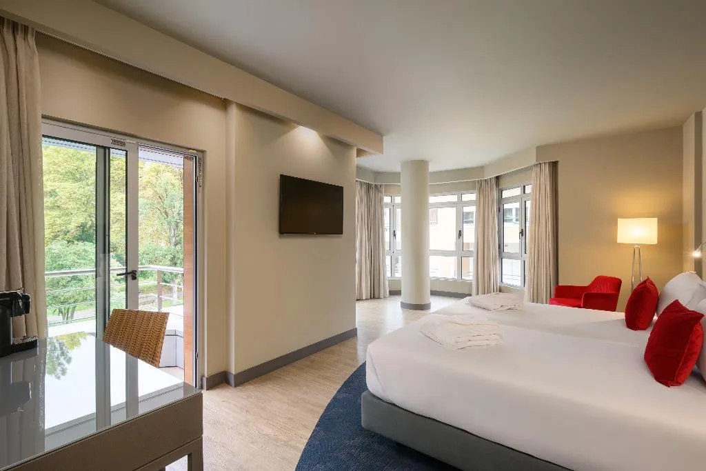DOUBLE PREMIUM Room, Melia Setubal, Lisbon