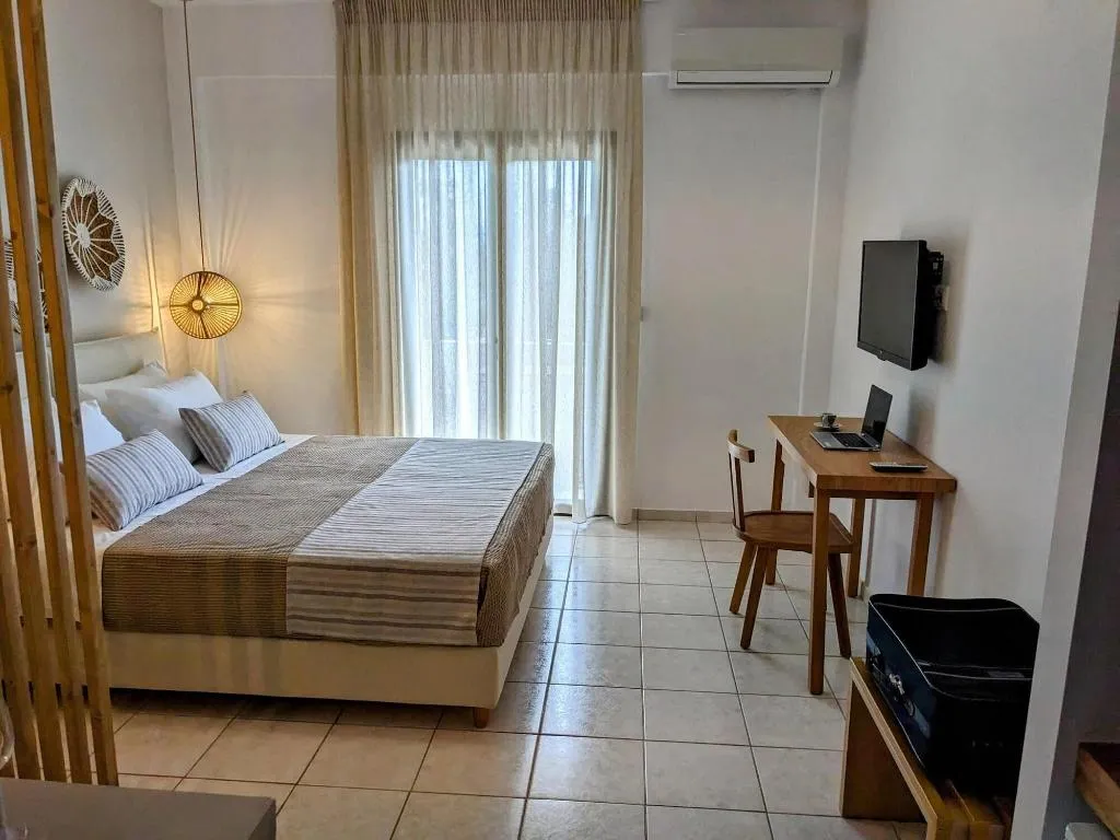 Room, Villa Karina - Near Achladies Beach, Skiathos