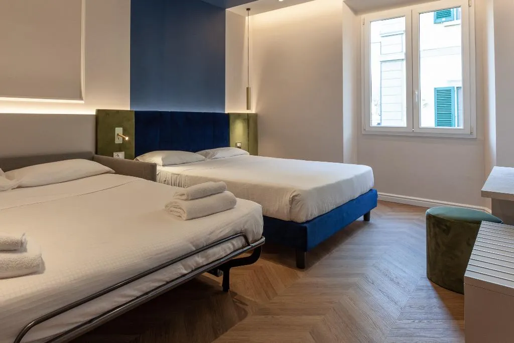 JUNIOR SUITE STANDARD Room, La Fortezza, Florence