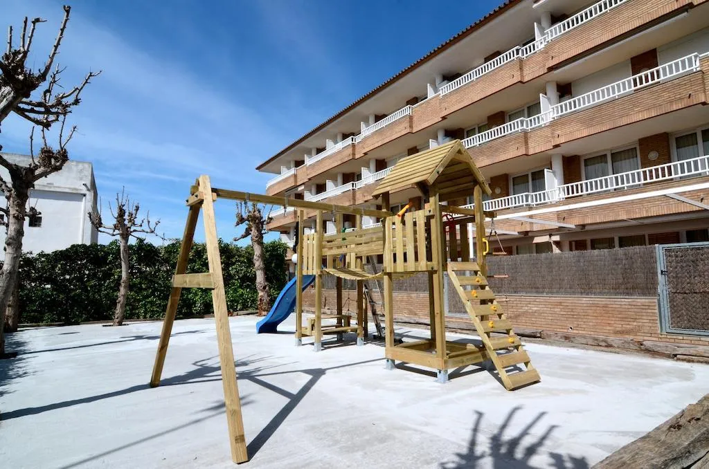 Sports and Entertainment, Del Sol 2D Apartamentos, Costa Brava
