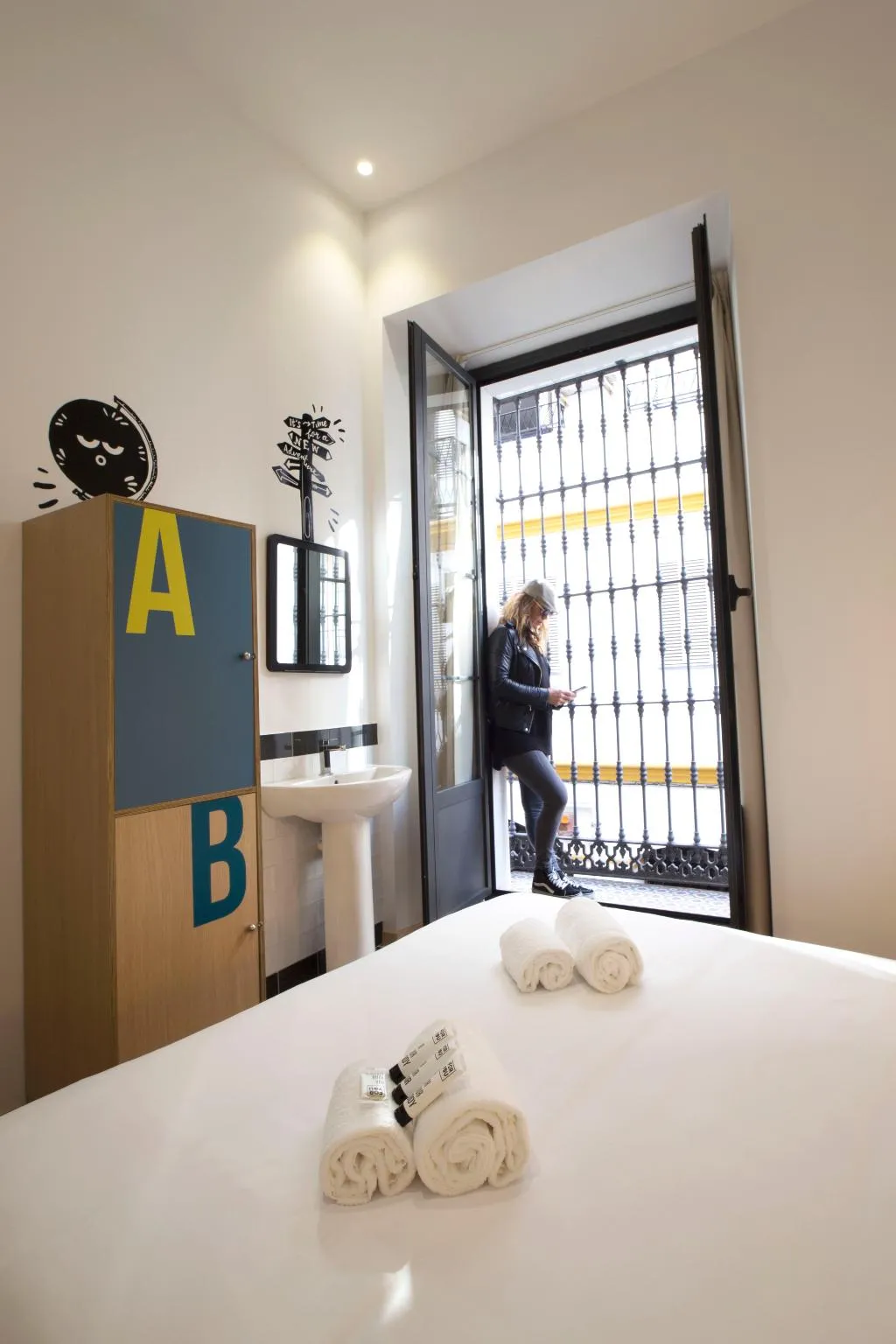 FAMILY ROOM STANDARD Room, U-Sense For You Hostel Sevilla, Seville