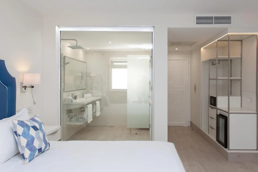 Double or Twin SEA VIEW CAPACITY 4 Room, Hotel Boutique Tao Caleta Mar, Fuerteventura