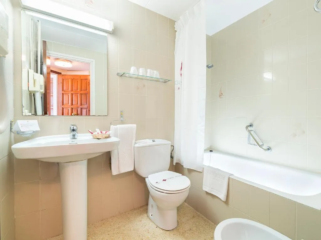 Double or Twin SEA VIEW Room, Gem Wellness & Spa, Costa Brava