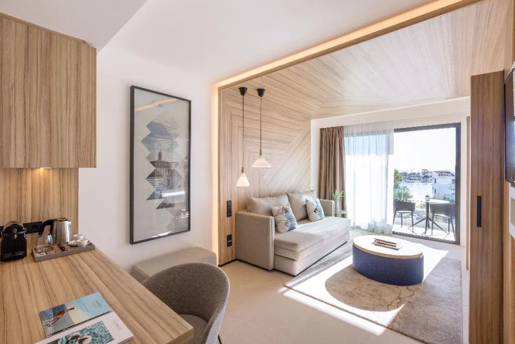 SUITE SEA VIEW Room, Hotel Bordoy Alcudia Port Suites, Majorca