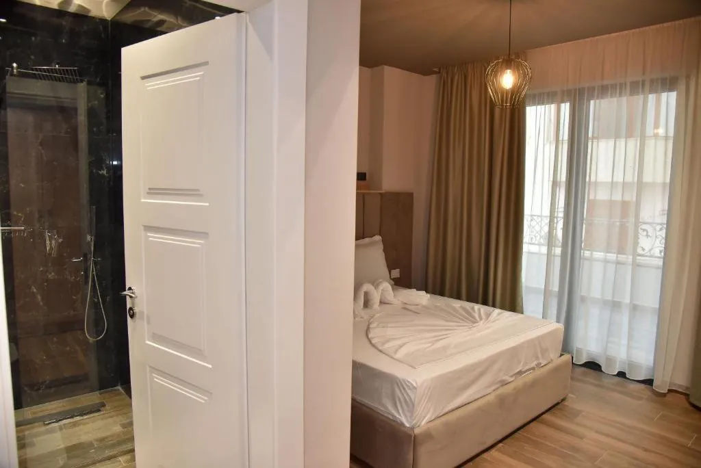 DOUBLE DELUXE WITH BALCONY Room, Dolanit Hotels Lubjana, Durres