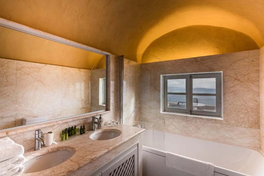 SUITE HONEYMOON Room, Armeni Luxury Villas, Santorini