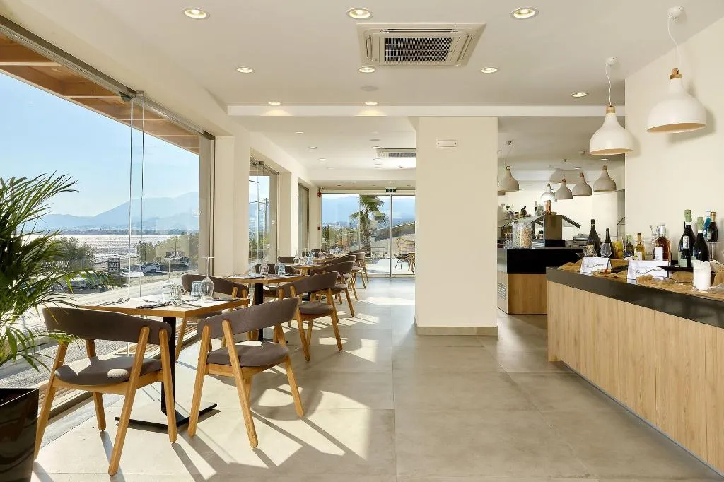 Restaurant, Enorme Santanna Beach, Crete