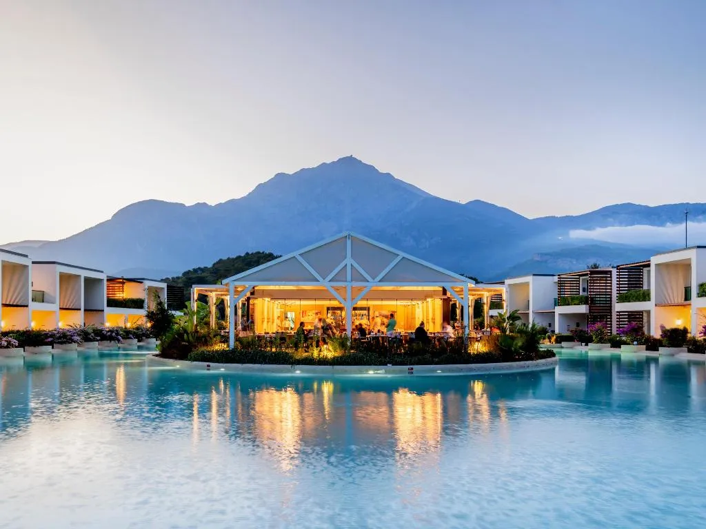 Bar, Rixos Premium Tekirova L.O.L ThemePark Free Access, Antalya