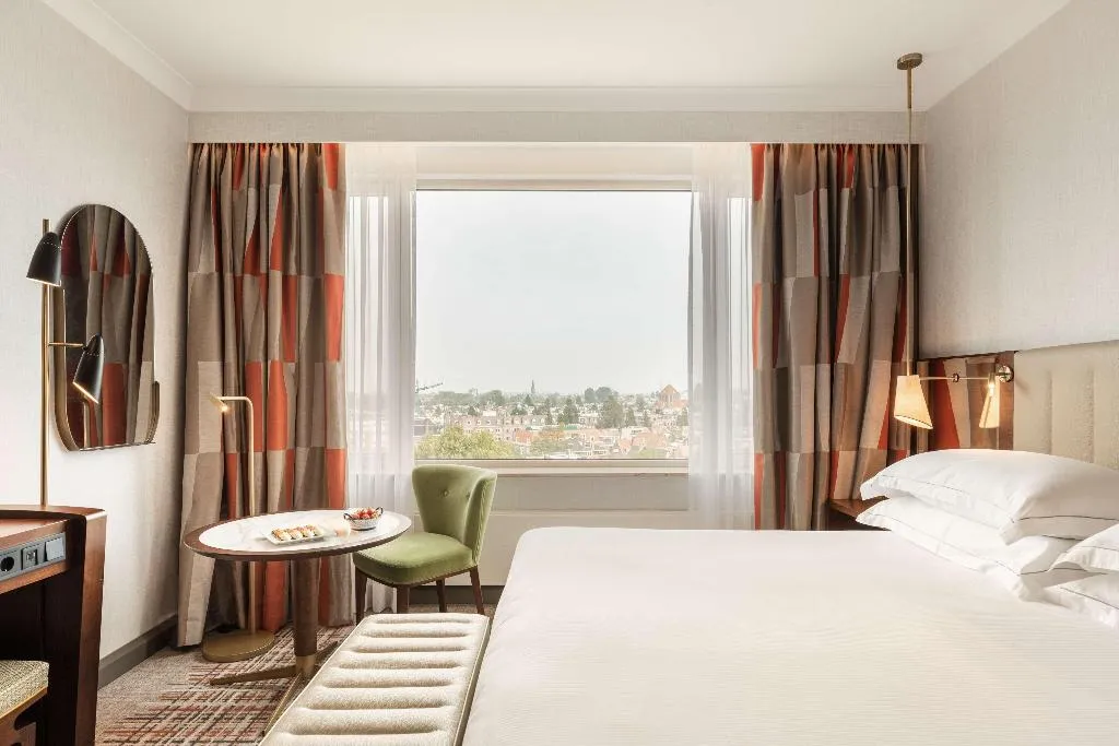 Room, Hilton Amsterdam, Amsterdam