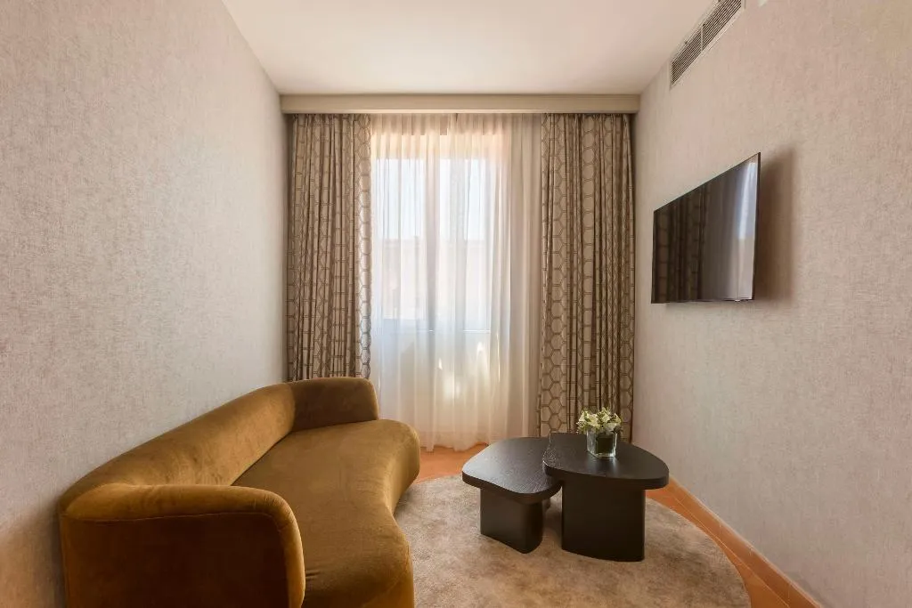 Room, Donna Camilla Savelli - VRetreats, Rome