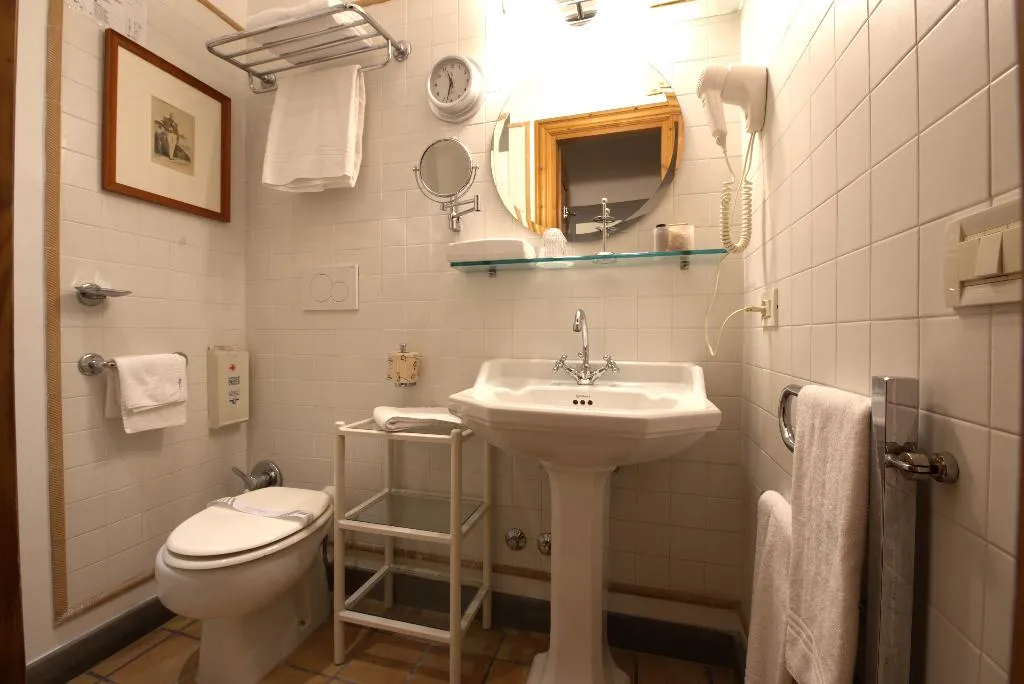DOUBLE BASIC Room, Locanda Cairoli Hotel, Rome