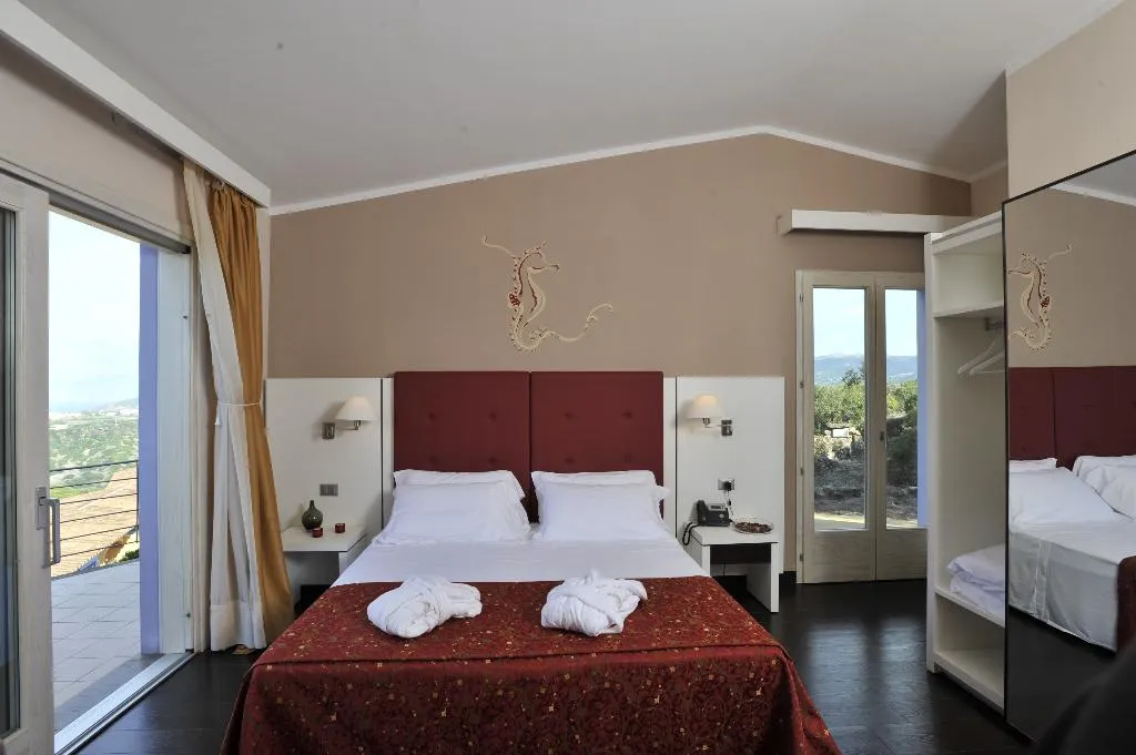 DOUBLE SINGLE USE SUPERIOR Room, Bajaloglia Resort, Alghero