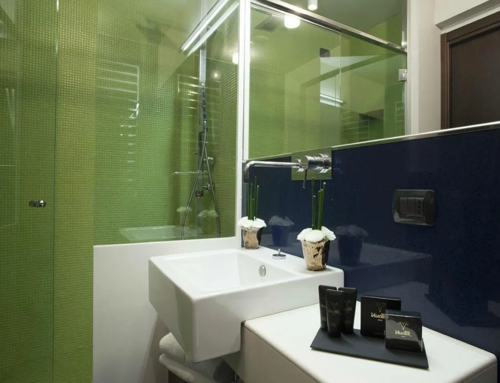 Room, Valadier, Rome